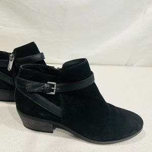 Sam Edelman Black Suede ankle boots, low heel, Size 7